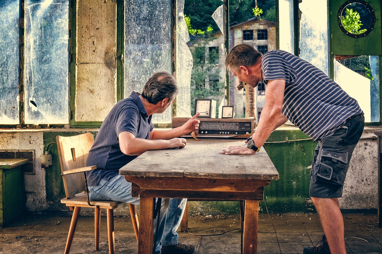 女神异闻录:夜幕魅影:app社交软件详情下载教程