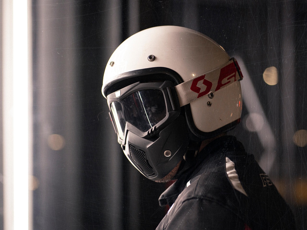 如何判断一个游戏玩家是否使用技术支持辅助